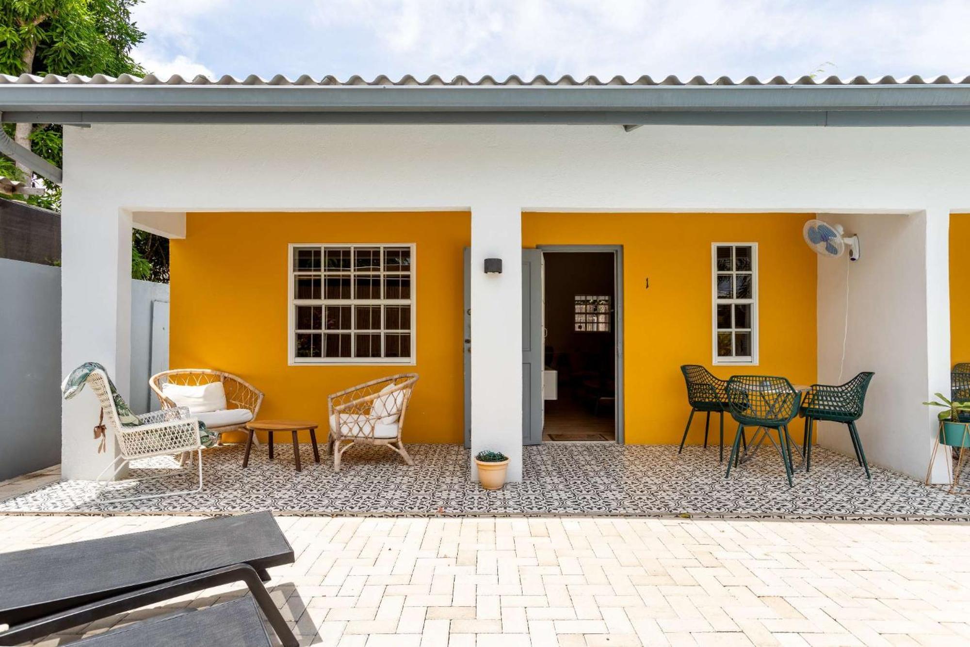 J&L Resort Willemstad Exterior photo