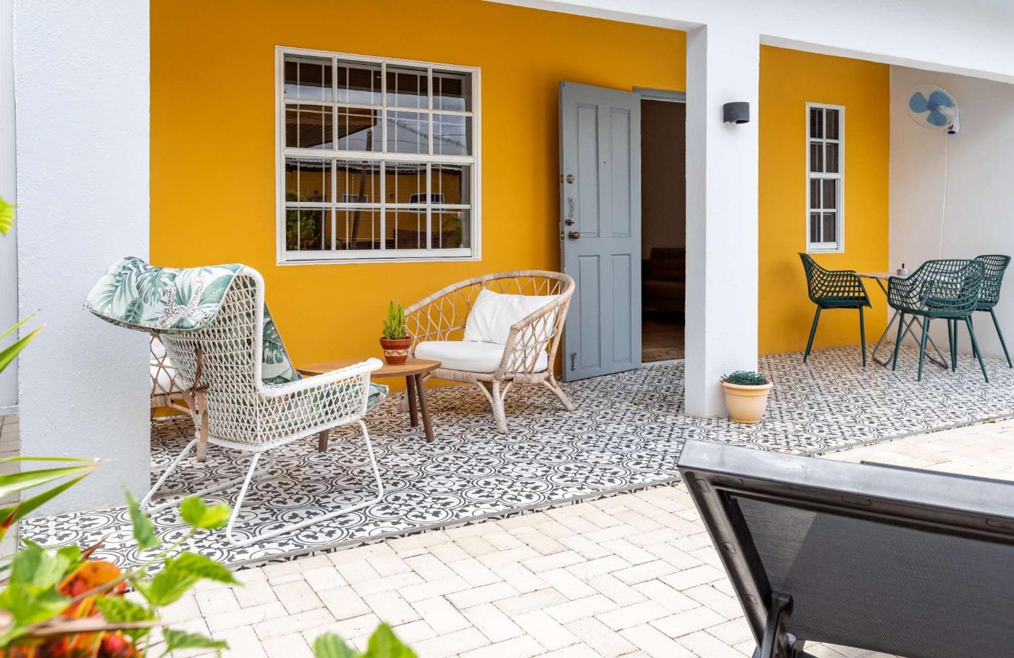 J&L Resort Willemstad Exterior photo